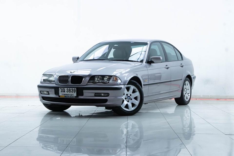 รหัสรถ 2A687 BMW 318iA 2002