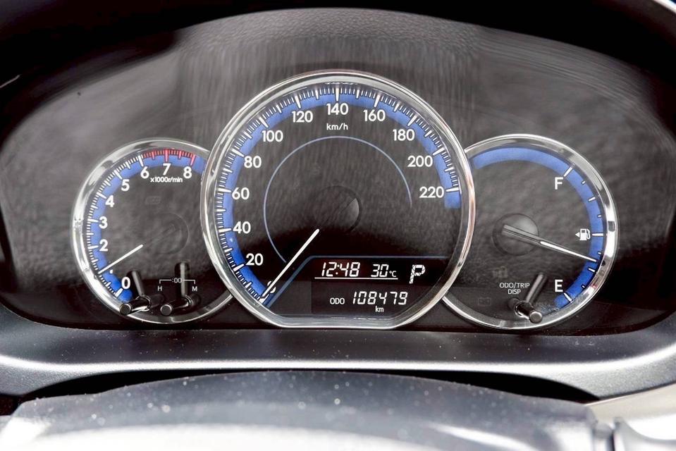 รหัสรถ QT1211 Toyota Yaris ativ 1.2 E สีดำ ปี 2018 16