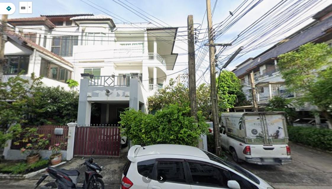 ที่ดิน พร้อมทาวน์โฮม 4 ชั้น ใกล้ รร.บดินทร์เดชา (สิงห์ สิงหเสนี) 1