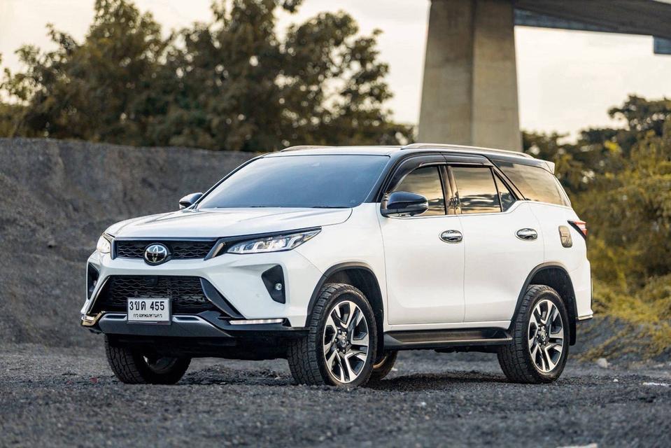 ✨ TOYOTA FORTUNER 2.8 BLACK TOP 4WD AT ปี 2022 Top สุด LEGENDER