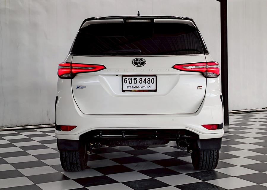 🚩FORTUNER GR Sport 2.8 4WD ปี 2021🚩 ✅ ฟรีค่าจัด-ค่าโอน ✅ ฟรีประกันภัย ✅ ฟรี พรบ 6