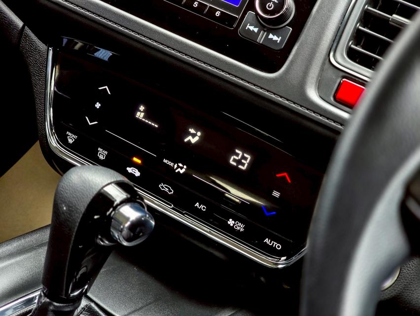 รหัสรถ CBLX9930 🚙 HONDA HR-V 1.8 S i-VTEC ปี 2015 (จด 2016) 🚙 13