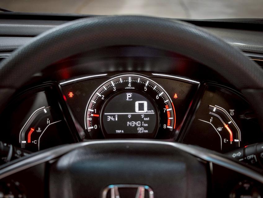 HONDA CIVIC FC 1.8 E i-VTEC ปี 2021 8