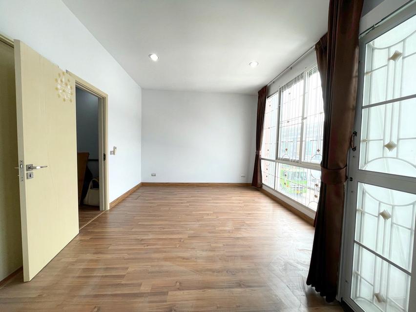 โนวาอาร์ท ทาวน์โฮม โซนประชาอุทิศ 131 ถูกสุดๆ หาบ้าน โซนทุ่งครุ ห้ามพลาดหลังนี้ 3