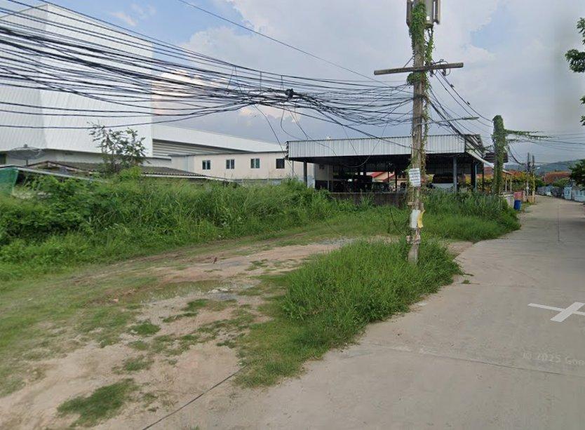 ขายที่ดินบางเสร่ทำเลดี 144 ตรว. ถมแล้วติดถนนเส้นสุขุมวิท3 ใกล้ตลาดปลาบางเสร่2กม. อ.สัตหีบ จ.ชลบุรี 2