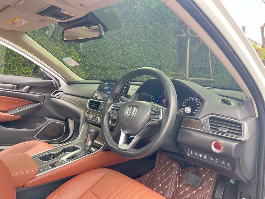 Honda #Accord 2.0 eHEV TECH ปี 2022 สีขาวมุก Top Sunroof ไมล์ 20,000 กม. 10