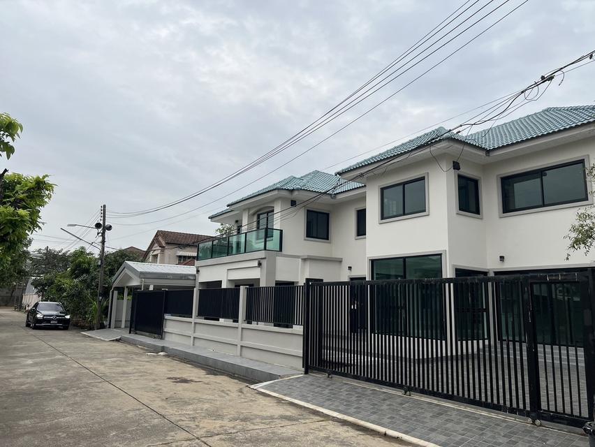 บ้านเดี่ยว 2 ชั้น 9