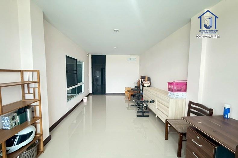 ขายทาวน์โฮม 2ชั้น หมู่บ้านเด่นชัย ประชาอุทิศ 90 ใกล้วงแหวนกาญจนาภิเษก 6