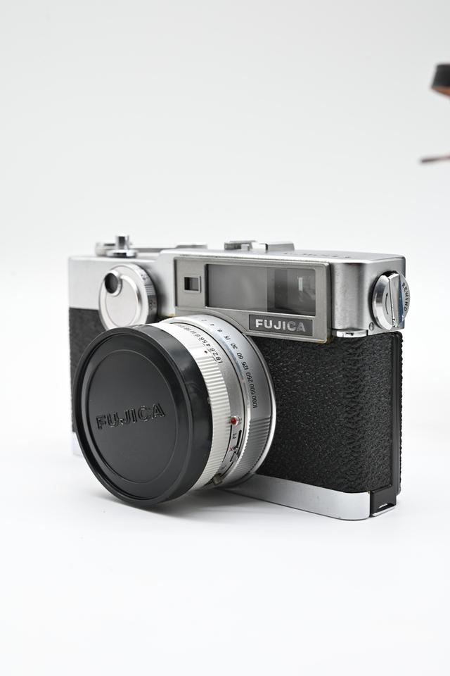 Fujica V2 – ครบกล่อง