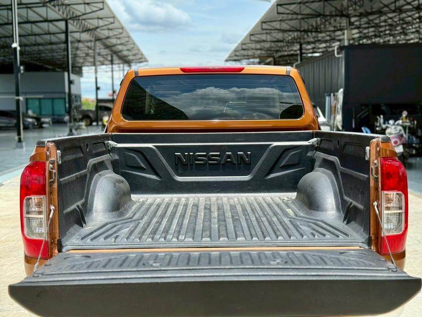 NISSAN NAVARA NP300 2.5 E KINGCAB ปี2021-เบาะผ้า 17