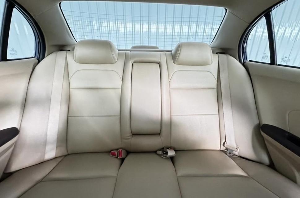 Honda Brio Amaze 1.2V เบนซิน เกียร์ออโต้ ปี2013จด17 13