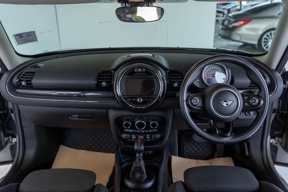 Brand: MINIModel: Cooper DGrade: Clubman RHDYear:2017Engine: 2000ccType : รูปที่ 13