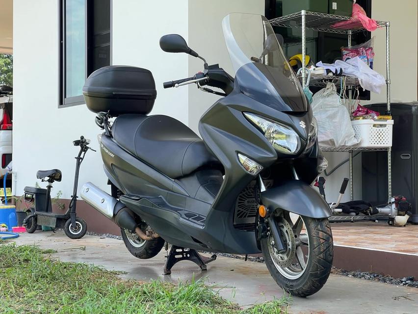 Suzuki Burgman 200 ปี 2014 รถสวยสภาพดีพร้อมใช้ 4