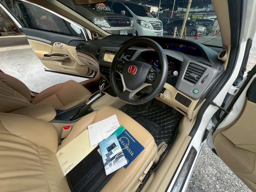 HONDA CIVIC FB ปี 2012 รุ่น 1.8E navi ออโต้ สีขาว รถมือเดียว เลขไมล์น้อย 120,000 km รูปที่ 13