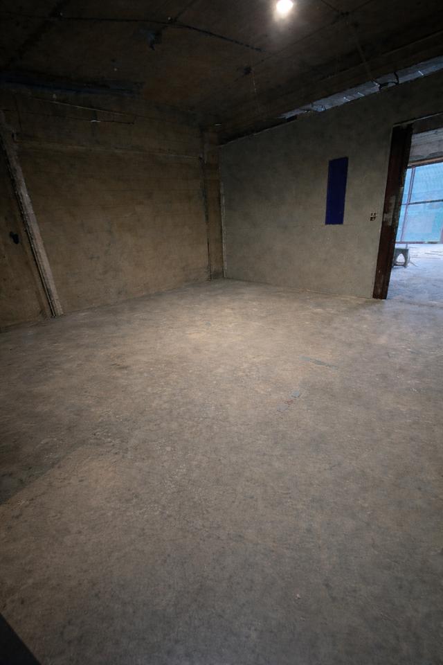 เช่าออฟฟิศ/สตูดิโอ ชั้น 2-4 195 ตร.ม. RCA สามารถรีโนทเวท และ จด บริษัทได้ เหมาะกับ ออฟฟิศ / สำนักงาน โชว์รูมสินค้า / สตูดิโอถ่ายภาพ 3