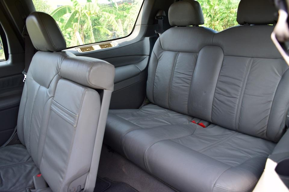 ขายรถครอบครัว/เพียง159000 บาท / ISUZU ADVENTURE 3.0Di-TURBO เกียร์ M/Tขับ2และ4WD เบาะหนังแท้ แอร์หลังชุดแต่ง /แล็กหลังคา /กล้องหน้าหลัง โทร0957401229 6