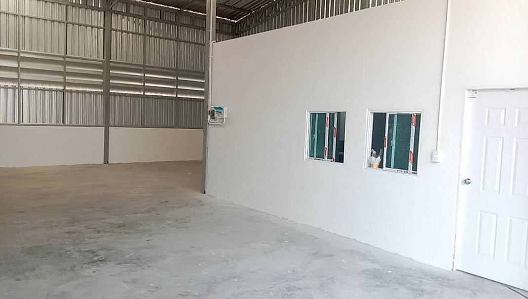 โกดังให้เช่า คลังให้เช่า บางนา บางปะกง ใกล้นิคม ติดถนนใหญ่ บางนาตราด 9