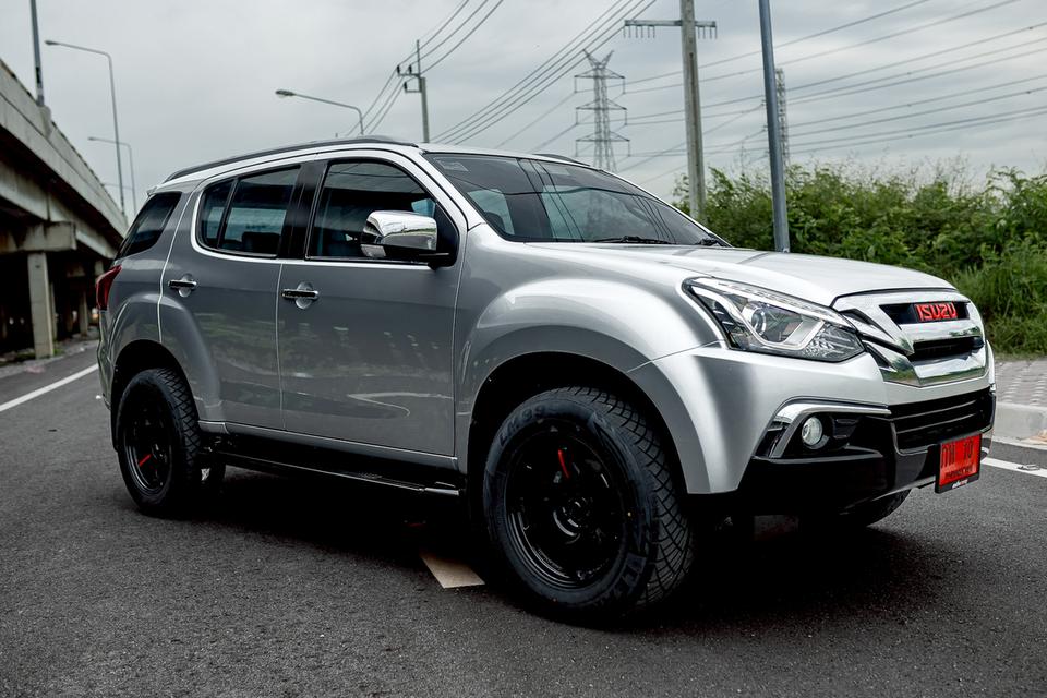 Isuzu MU-X 3.0Dvd ปี19 4