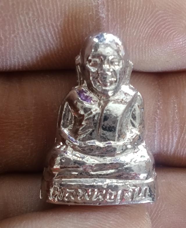 หลวงพ่อเงิน15ท้ายน้ำ