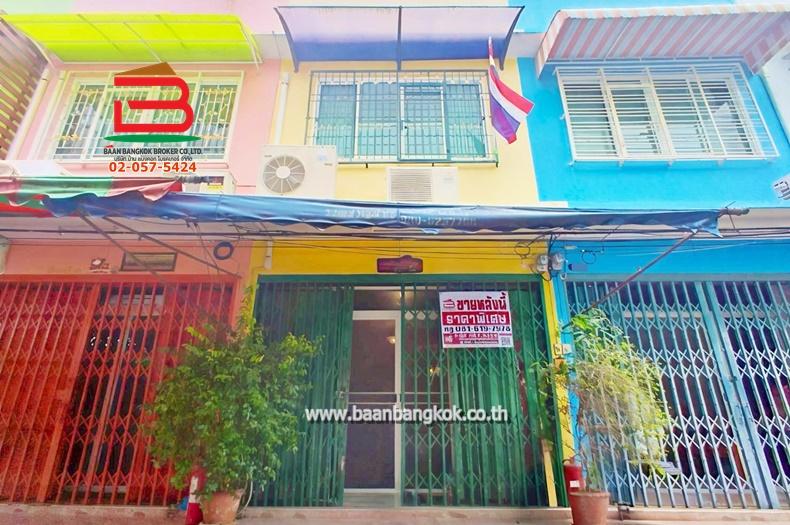 อาคารพาณิชย์ ซอยเพชรเกษม 4 แยก 1 เนื้อที่ 11.1 ตรว. ถนนเพชรเกษม แขวงวัดท่าพระ เขตบางกอกใหญ่ 1