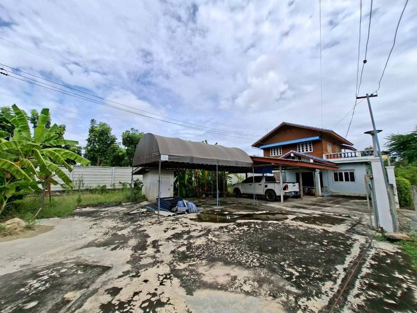 ขายที่ดินพร้อมสิ่งปลูกสร้าง ถนนเลียบคลองสอง-คลองหลวง 5