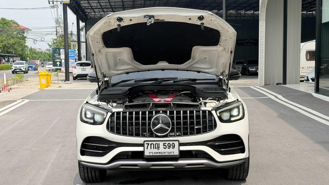 2020 BENZ GLC 43 COUPE 4 Matic สีขาว Milage 82,XXX KM รถสวย ไม่มีอุบัติเหตุ เซอร์วิส ตามระยะ รูปย่อยที่ 4