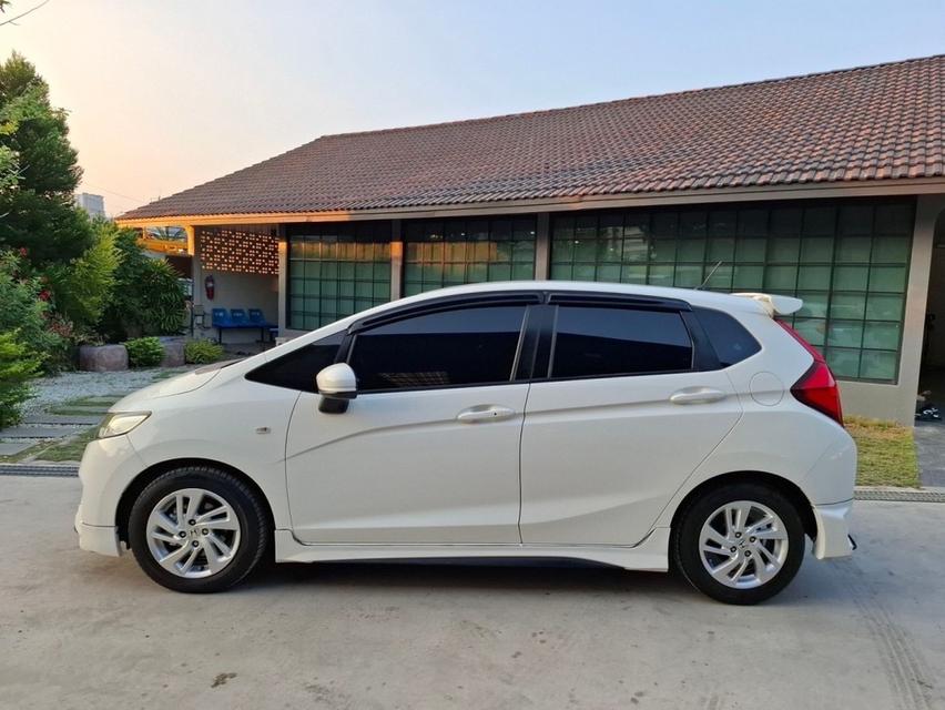 HONDA JAZZ 1.5 V+ i-VTEC ปี 2015 รหัส KN9554 14