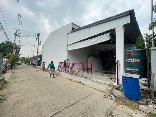 ขายโกดัง เนื้อที่ 200 ตรว. พื้นที่เก็บของ 600 ตร.เมตร ลำลูกกาคลอง 3 เข้าออกได้หลายทาง ใกล้สถานนีรถไฟฟ้าคูคต โกดังพร้อมใช้งาน  7