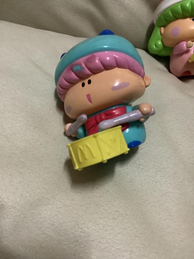 Happy meal McDonald ของเล่นของสะสมมือ2Mirmoอนิเมะ4ตัวเล่นดนตรี 2