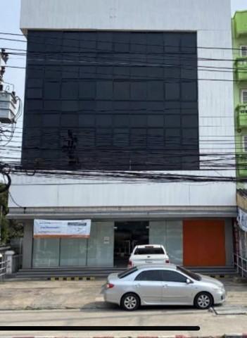 รูป ให้เช่าอาคารพาณิชย์ 3 คูหา 5 ชั้น (รวมชั้นลอย) 714 ตรม. ติดถนนเทพารักษ์ กม. 4 ใกล้แยกศรีเทพา ใกล้ MRT ศรีเทพา