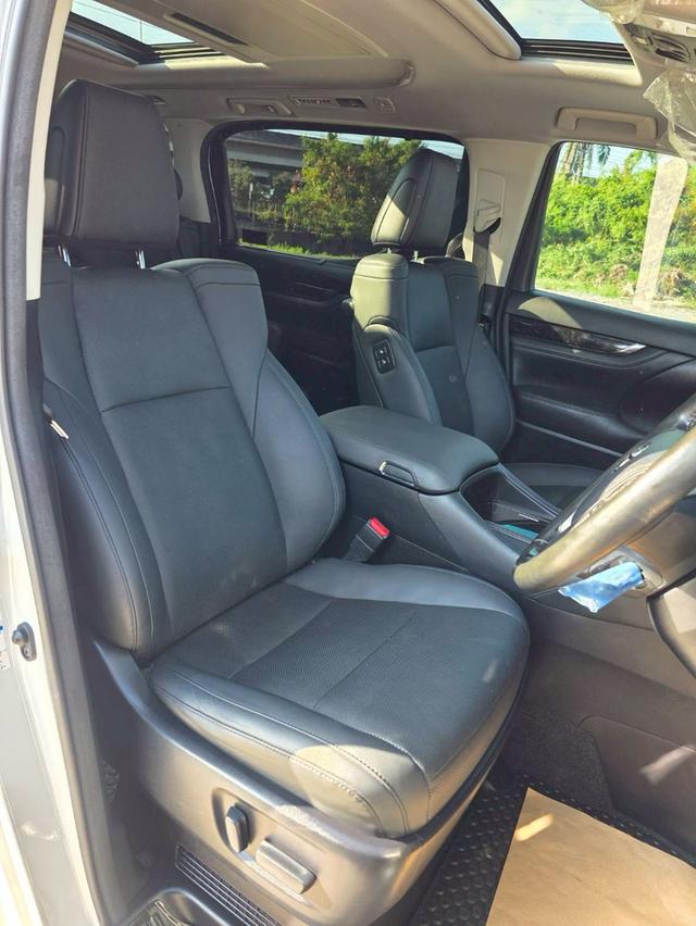 Toyota ALPHARD SRC E-Four สีขาว ปี 2021 ไมล์ 51,000 กม. 8