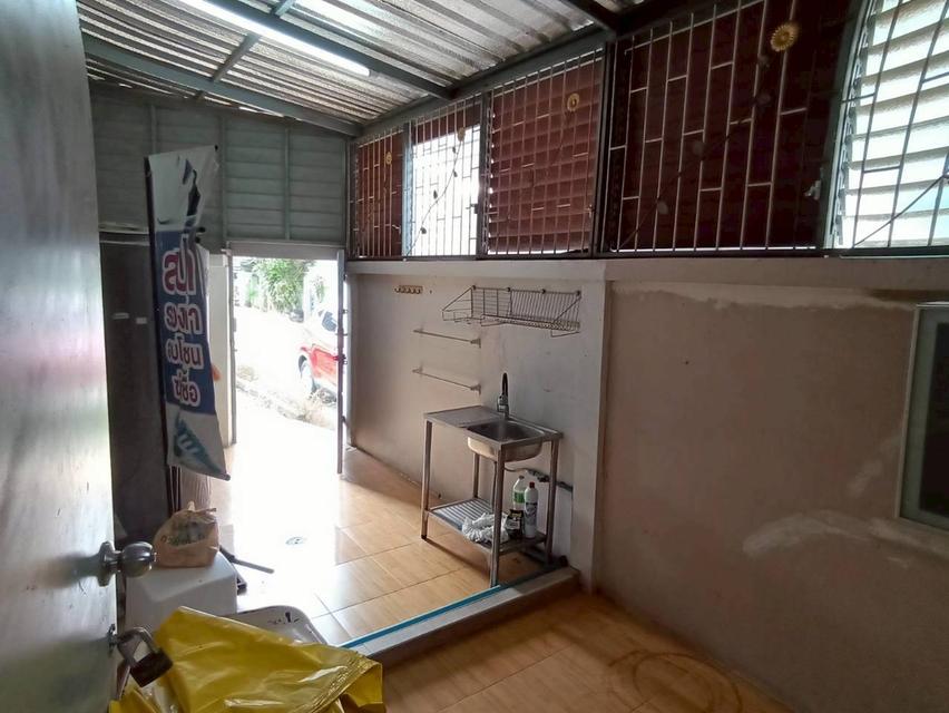 ขายตึกหัวมุม 4ชั้น พร้อมดาดฟ้า ทำเลดี ใกล้ MRT ไทรม้า ซอย 9 บางรักน้อย – รัตนาธิเบศร์ 5