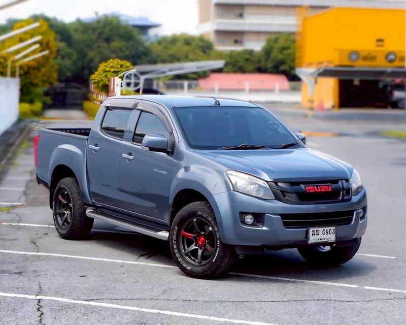 รหัสรถ QT6903 ISUZU D-MAX  2.5 VGS ZHI-LANDER CAB-4 เกียร์ MT ปี 2012