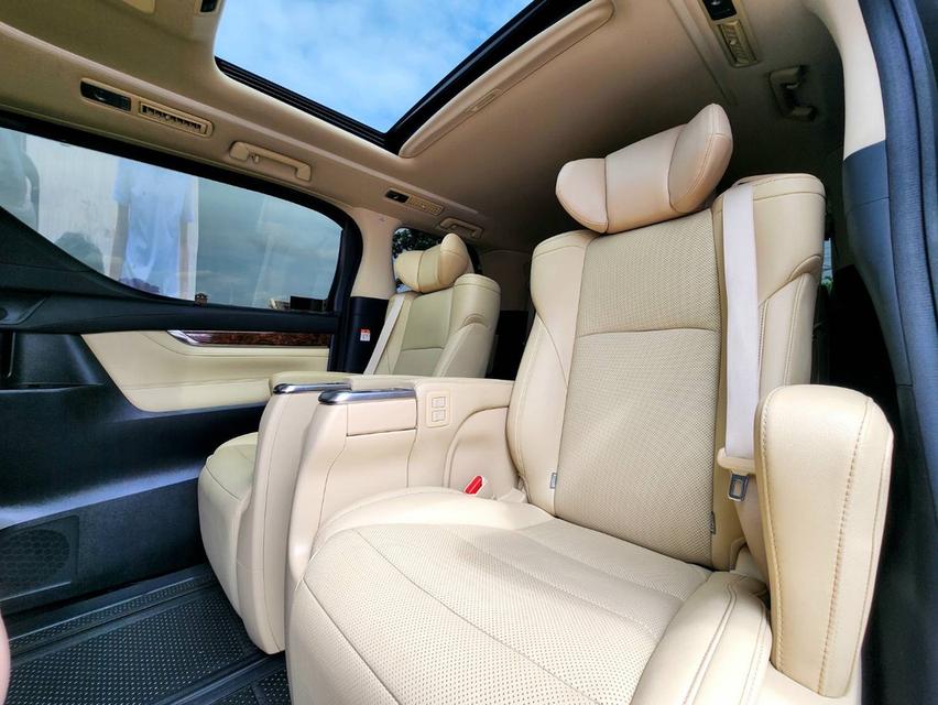 รหัสรถ PEAT0761 🚙🚐TOYOTA ALPHARD​ GF HYBRID ปี​ 22  10