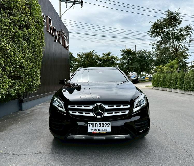 Benz GLA250 Amg 2019 Facelift ไมล์วิ่ง 108,000 km. เข้าศูนย์ทุกระยะ รถสวย จัดไฟแนนซ์ได้เต็ม 2