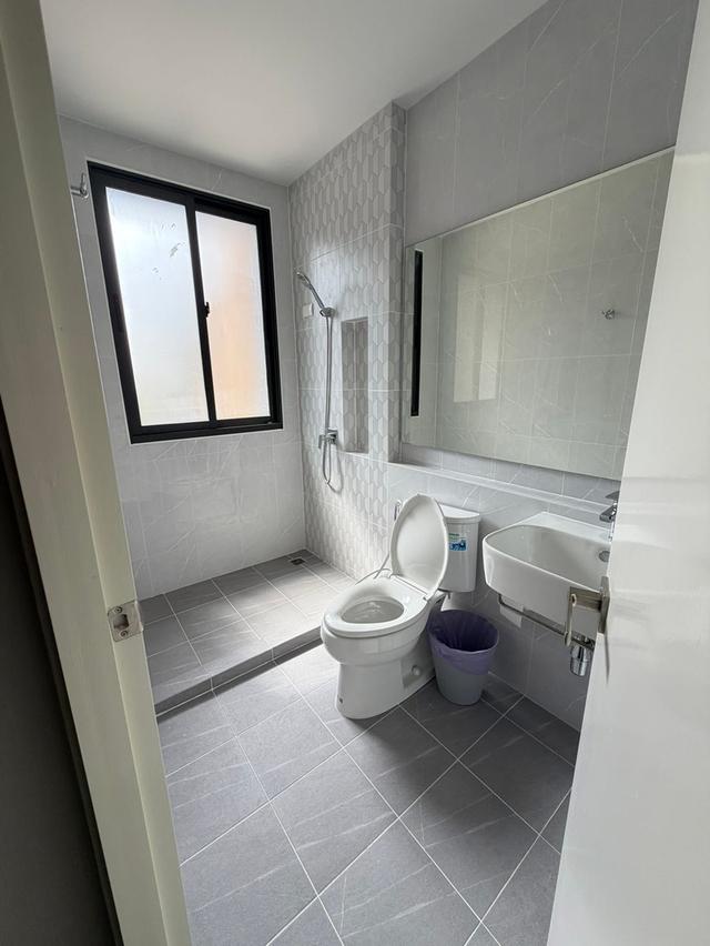 ขายทาวน์โฮมสามชั้น โครงการหมู่บ้านกลางเมืองสุขุมวิทอ่อนนุช 10