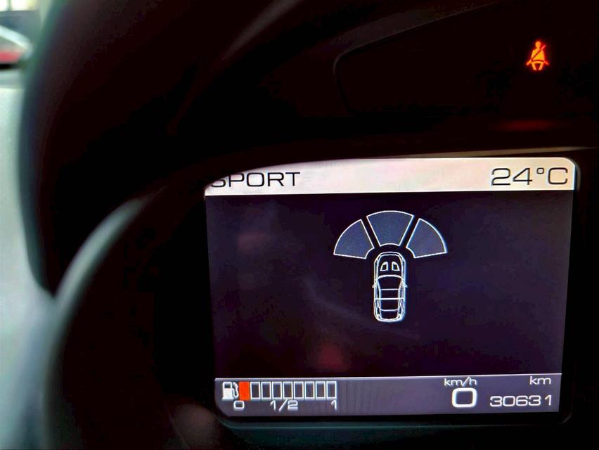 รหัสรถ KPV4860 2015 FERRARI CALIFORNIA T 3.9 สีขาว ภายในแดง 5