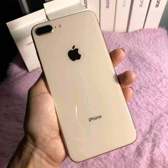 iPhone 8 Plus สีสวยมาก 1