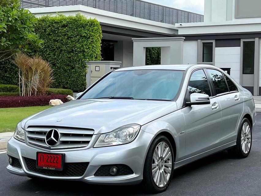 Mercedes-Benz C200 CGI 1.8 W204 Elegance Sedan