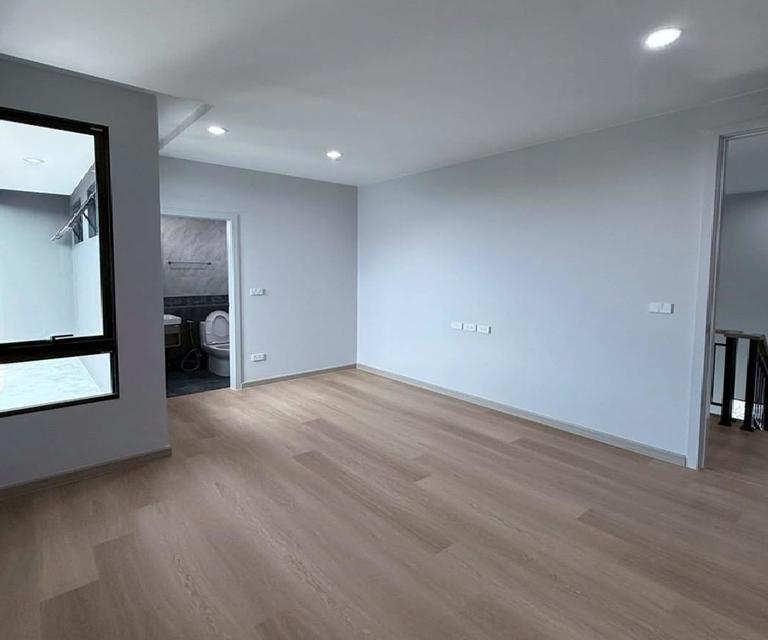 ให้เช่า ทาวน์โฮม / Home Office 3 ชั้น สไตล์ Modern Luxury / โครงการ Gravitia พระราม 2 – ท่าข้าม / กราวิเทีย พระราม 2 ท่าข้าม 6