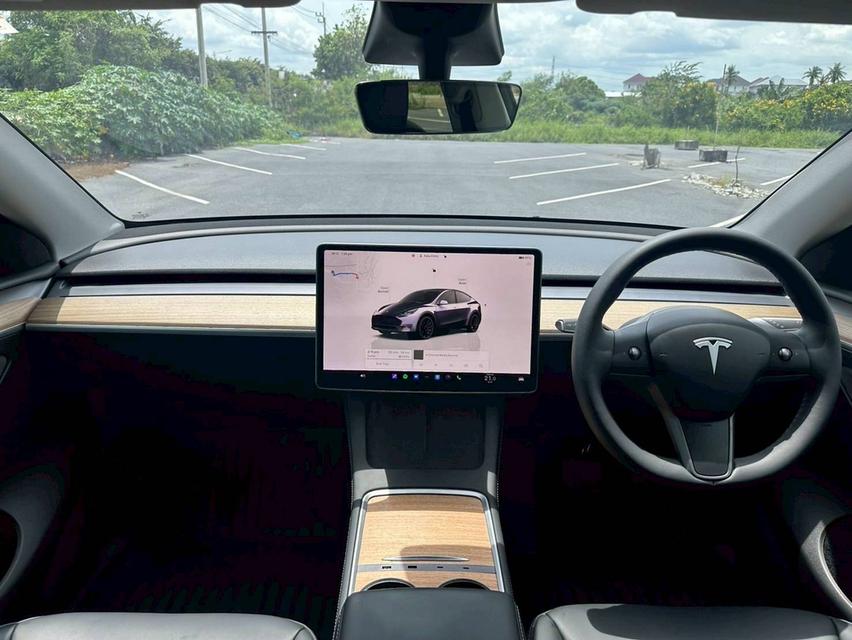 Tesla Model Y Long Range 2023  14