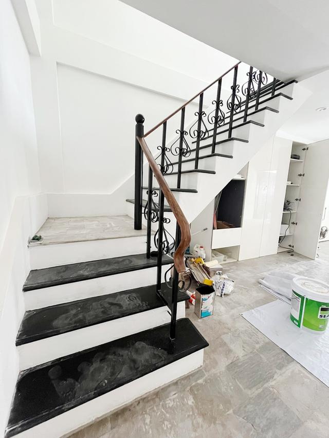 บ้านทาวเฮ้าส์ หมู่บ้านสินทวีสวนธน3 11