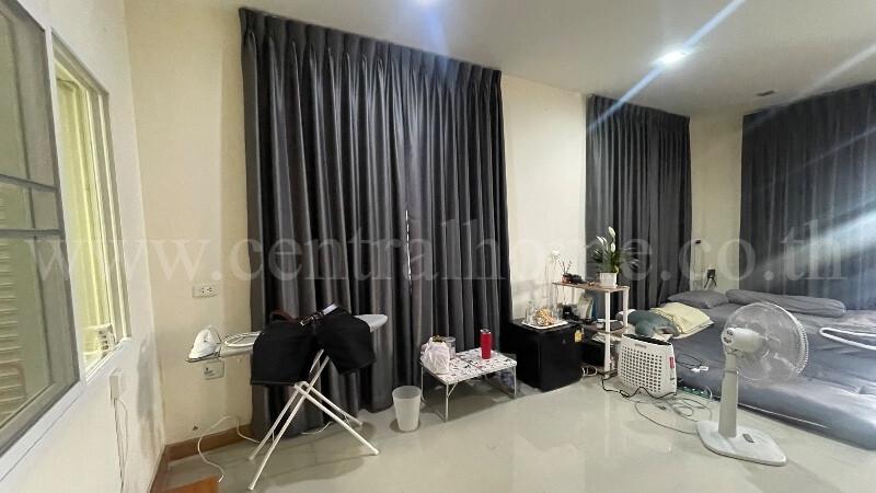 ทาวน์เฮ้าส์ โกลเด้น ซิตี้ ปิ่นเกล้า - จรัญสนิทวงศ์ หลังริม พร้อมเข้าอยู่ 17