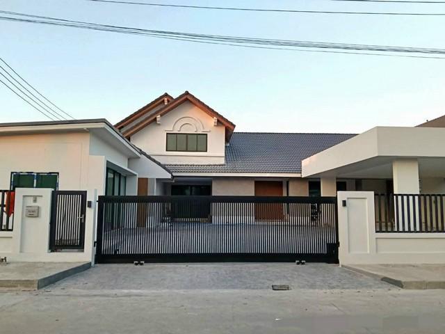 ขาย บ้านเดี่ยว หมู่บ้านเมืองเอก 3 ใกล้ ม.รังสิต ใกล้มหาวิทยาลัย ตลาด สนามบิน ห้างสรรพสินค้า เหมาะพักอาศัยและโฮมออฟฟิศ 1