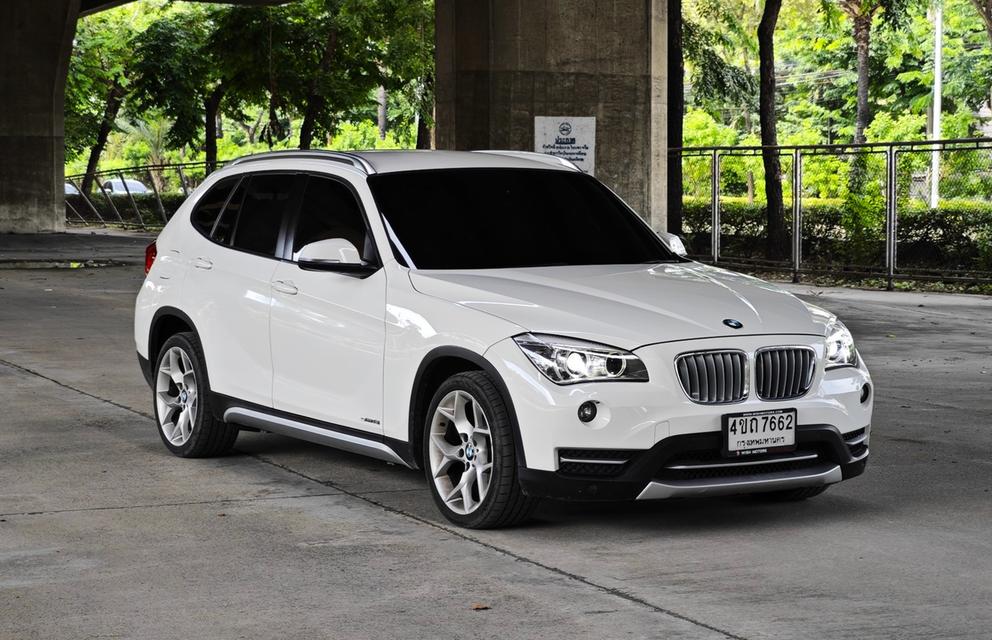 BMW X1 sDrive18i XLINE E84 ปี 2015