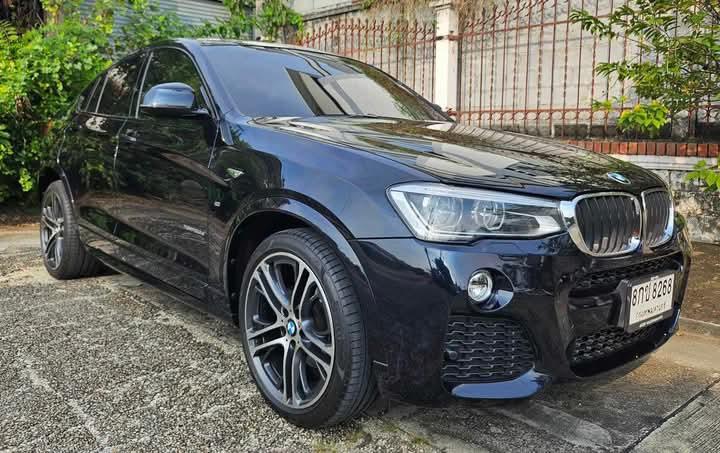 BMW X4 สีดำ ปี 2017 2