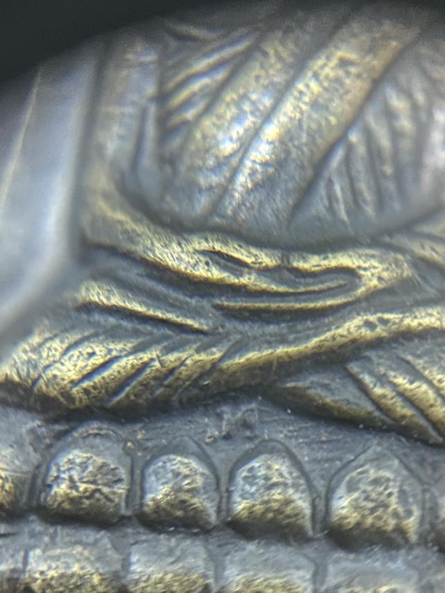 หลวงพ่อทวดหลังหนังสือพิมพ์ใหญ่ 7