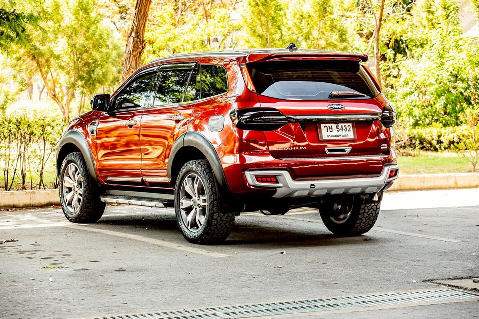 Ford Everest 2.2 Titanium ปี 2015 สีแดง รูปที่ 9