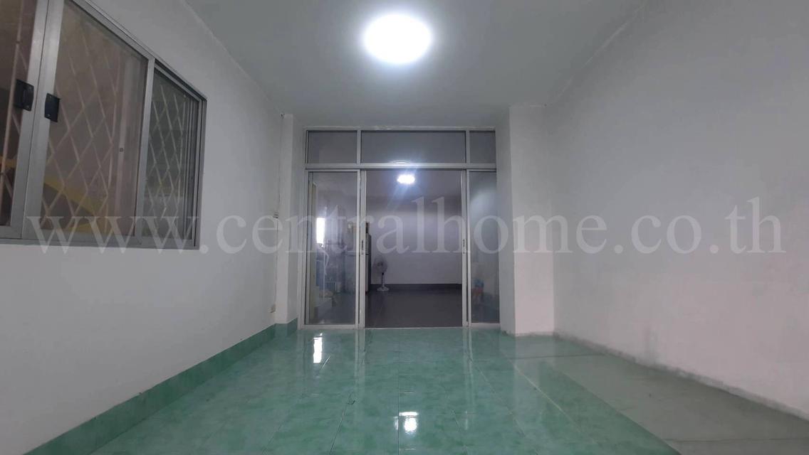 ทาวน์เฮ้าส์ รังสิตการ์เด้นวิลล์ คลอง 4 ถูกที่สุด 5