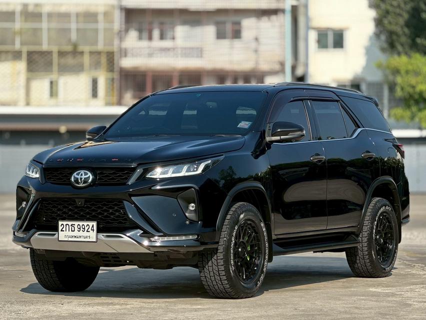 รหัสรถ PAT9924 Toyota Fortuner Legender 2.4 ขับเคลื่อน 4x2 ปี 2020